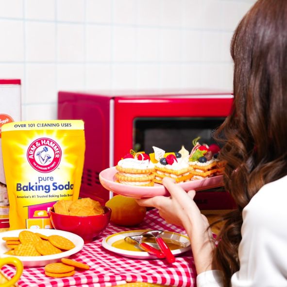 Arm & hammer Baking Soda เบกกิ้งโซดา บริสุทธิ์ บริสุทธิ์แท้ 100% สารพัดประโยชน์ อเนกประสงค์ ปนะโยชน์ของเบกกิ้งโซดา Pure Baking Soda งานบ้าน ทำขนม ทำอาหาร ล้างผัก ดับกลิ่น ขจัดคราบ ท่อตัน